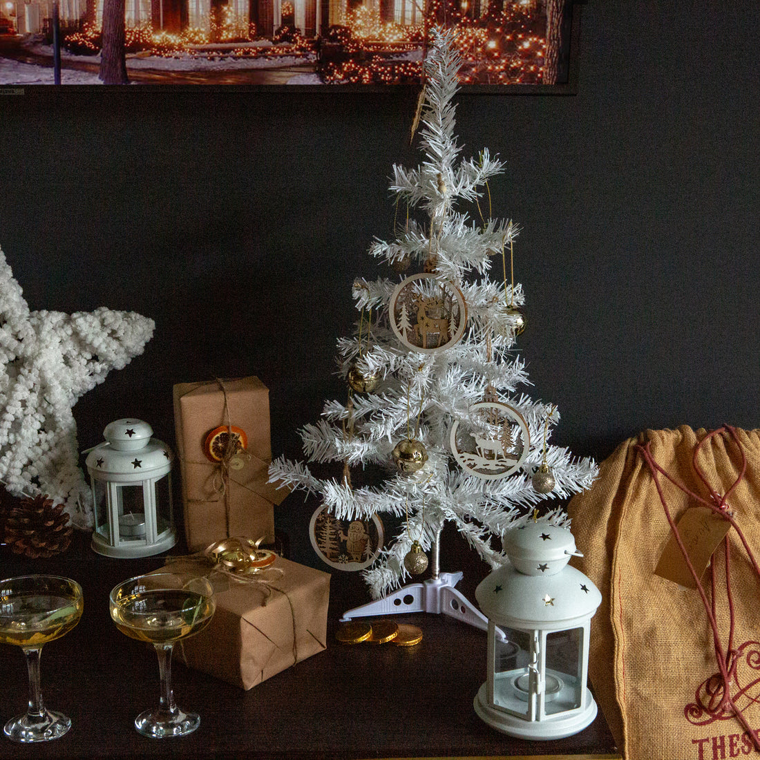 Harbour Housewares Artificial Pine Christmas Tree With Stand - White - 2ft