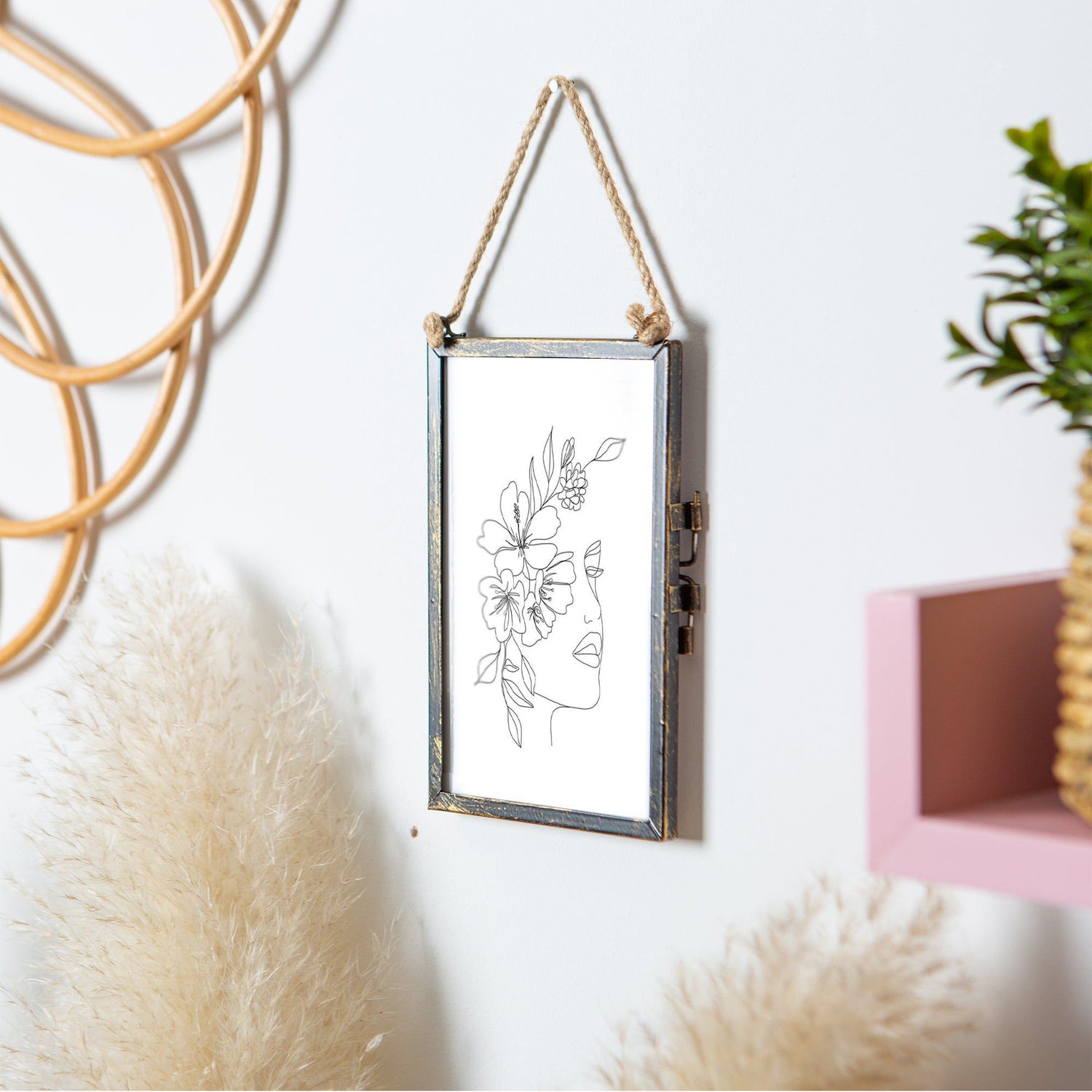 4&quot; x 6&quot; Black Hanging Metal Photo Frame - by Nicola Spring