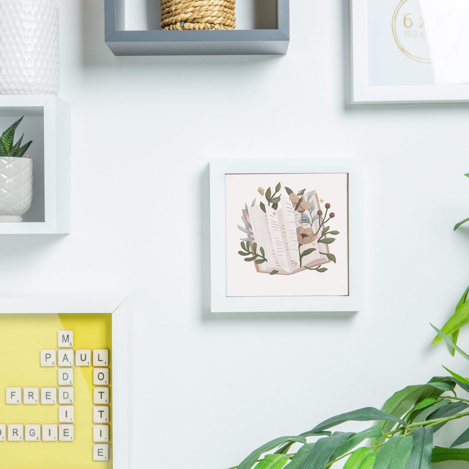 Nicola Spring Acrylic Box Photo Frame - White - 8 x 12 (A4)