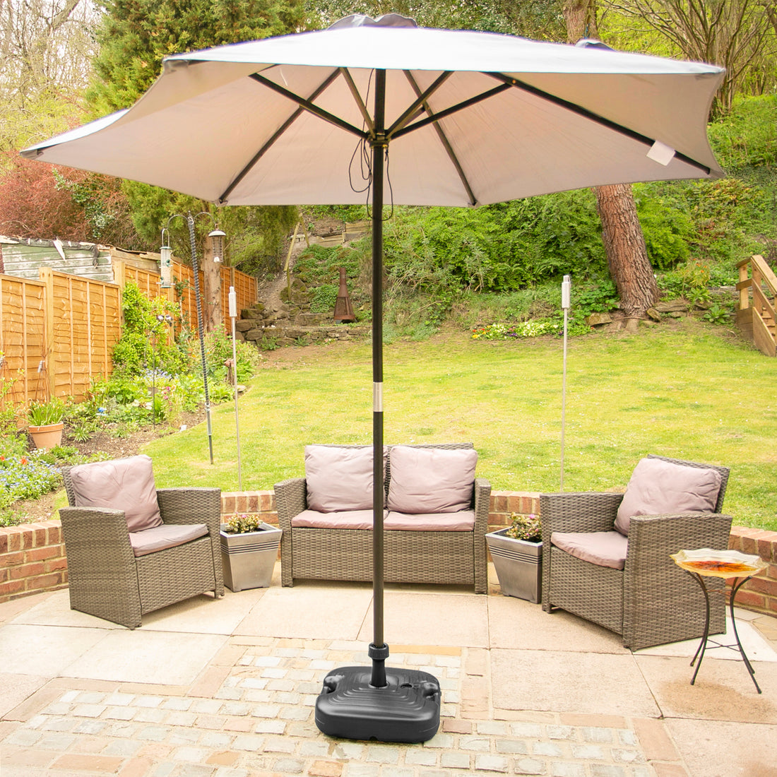 Pie Refillable Plastic Garden Parasol Base