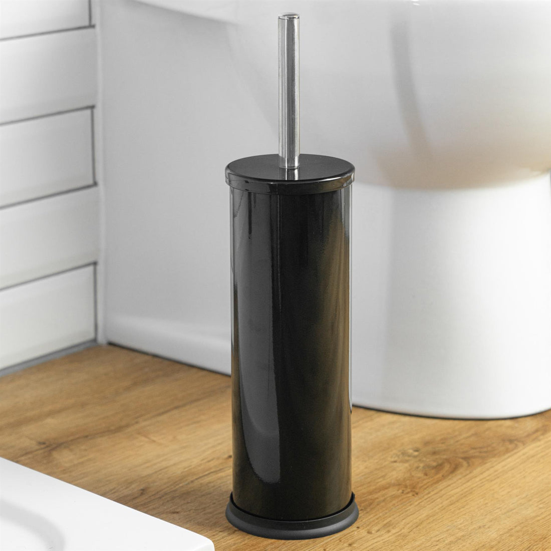 Harbour Housewares Bathroom Toilet Brush &amp; Holder Set - Black