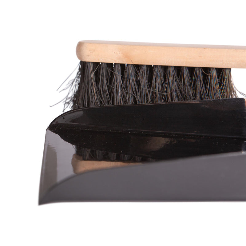 Black Fireplace Dustpan & Brush Set - By Hammer & Tongs