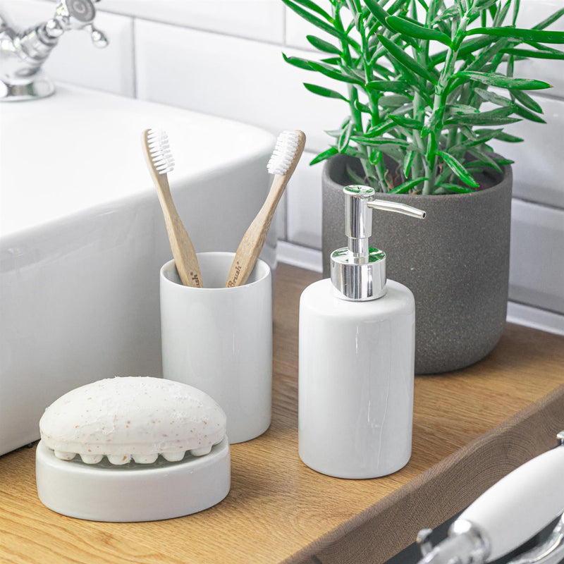 Harbour Housewares Ceramic Toothbrush Holder - White